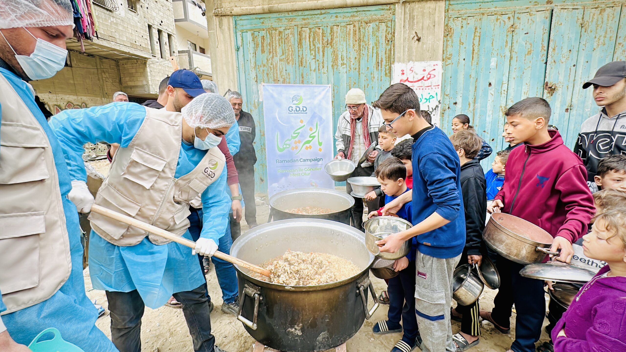 هدفنا: مليون وجبة إفطار خلال رمضان