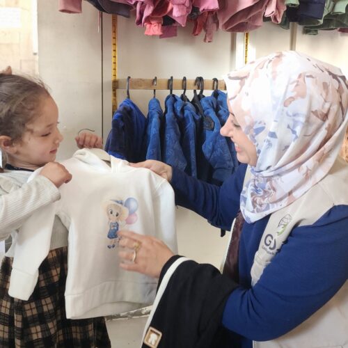 Gazze Destek distributes Eid clothing to displaced and orphaned children in Gaza strip